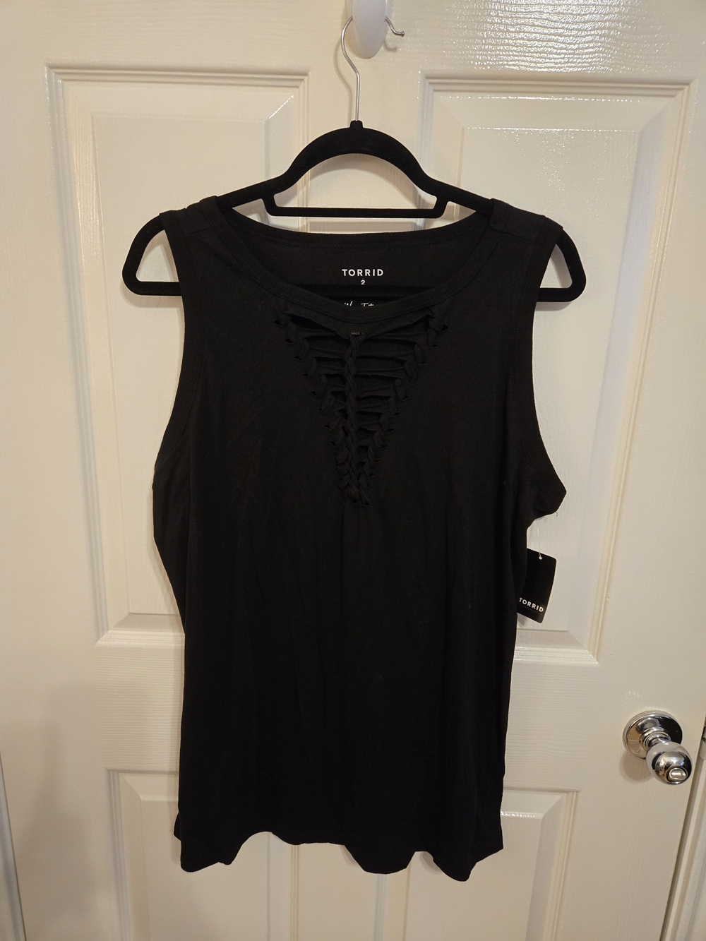 torrid Black Sleeveless Tank with Ladder-Style V Detail